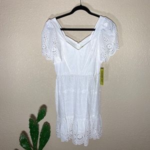 NWT Gianni Bini Ivory Brenda Dress